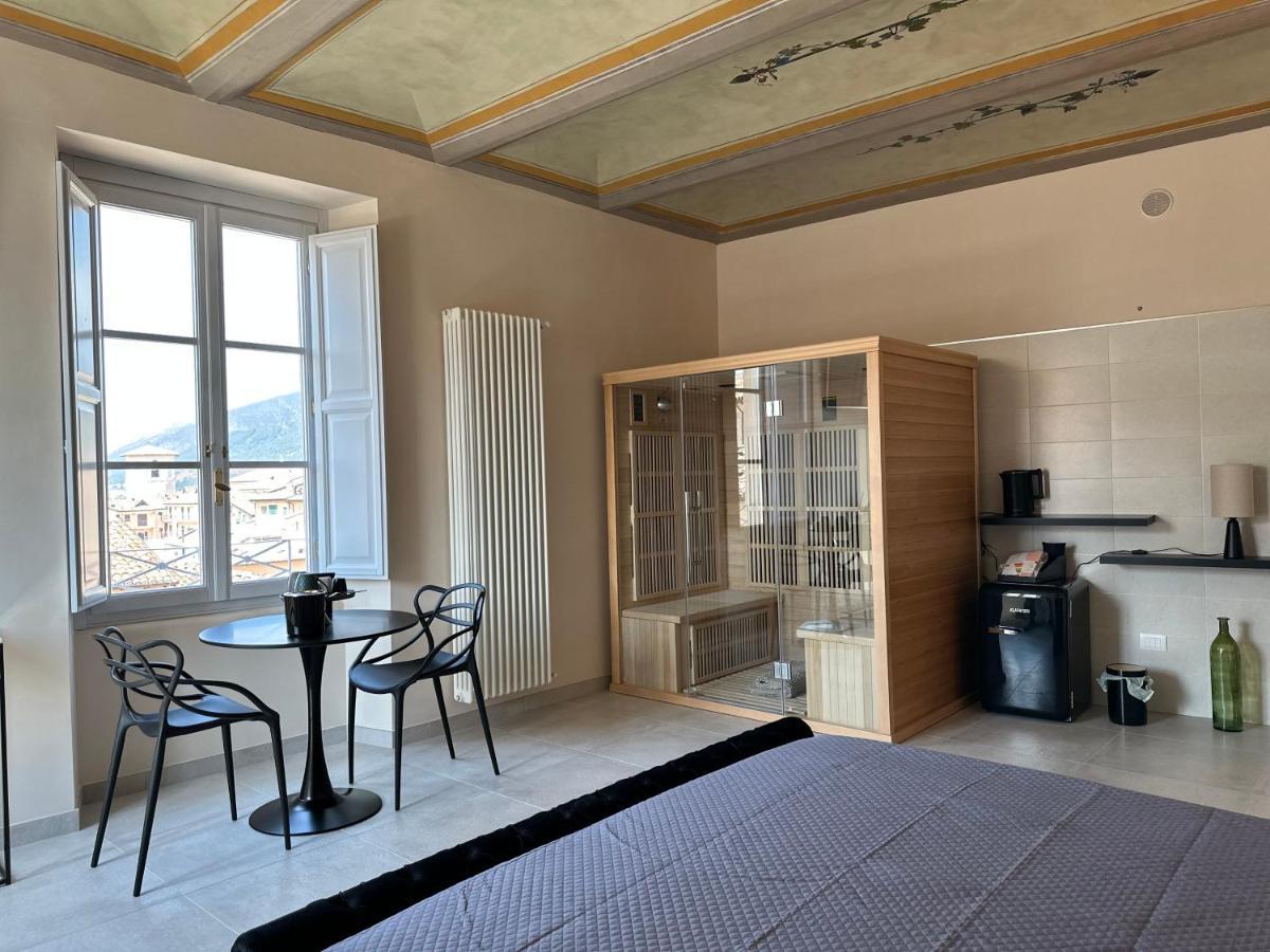 Casa Colonna - Suite Della Torre 拉奎拉 外观 照片